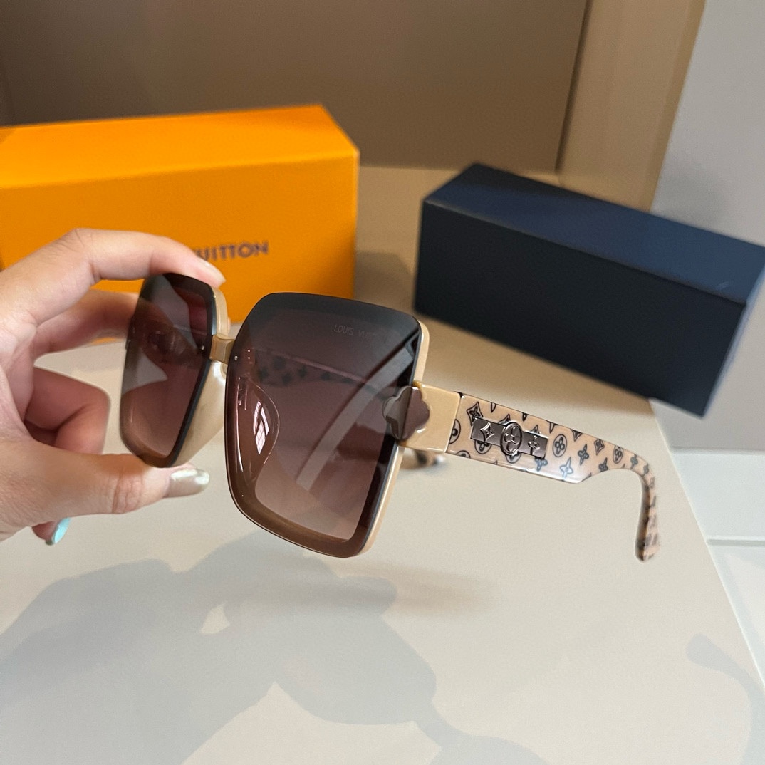 LV-Sunglasses Unisex Large Frame Sunglasses