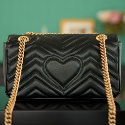 Gucci-Classic Black Shoulder Bag
