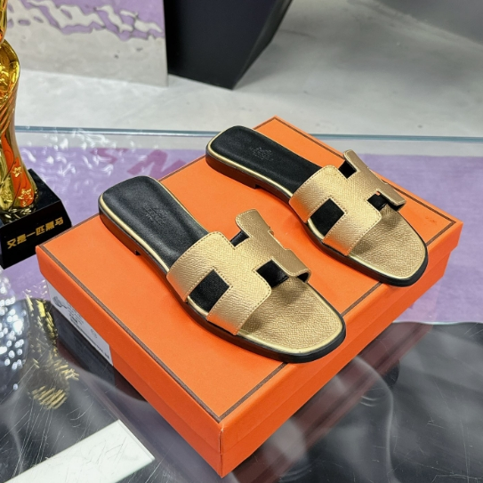 HERMES-Classic Flat Bottomed H Beach Sandals