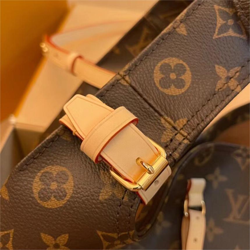 LV-Atlantis large handbag
