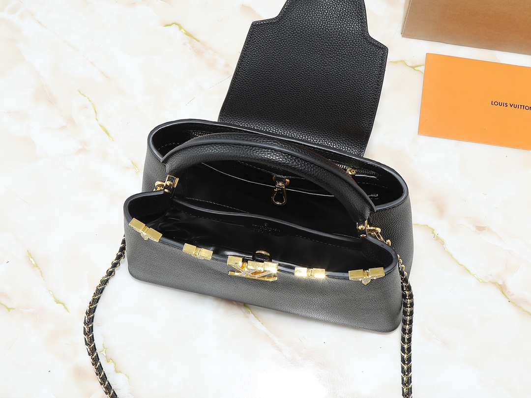 Louis Vuitton - LV Capucines Mini Bag Black
