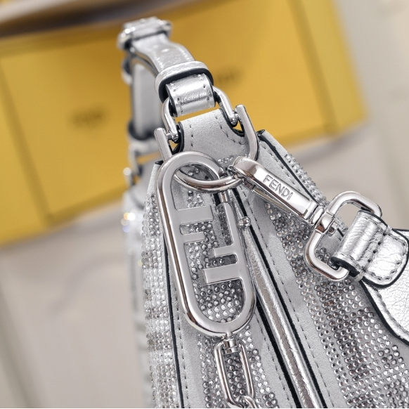Fendi-Underarm Crescent Bag