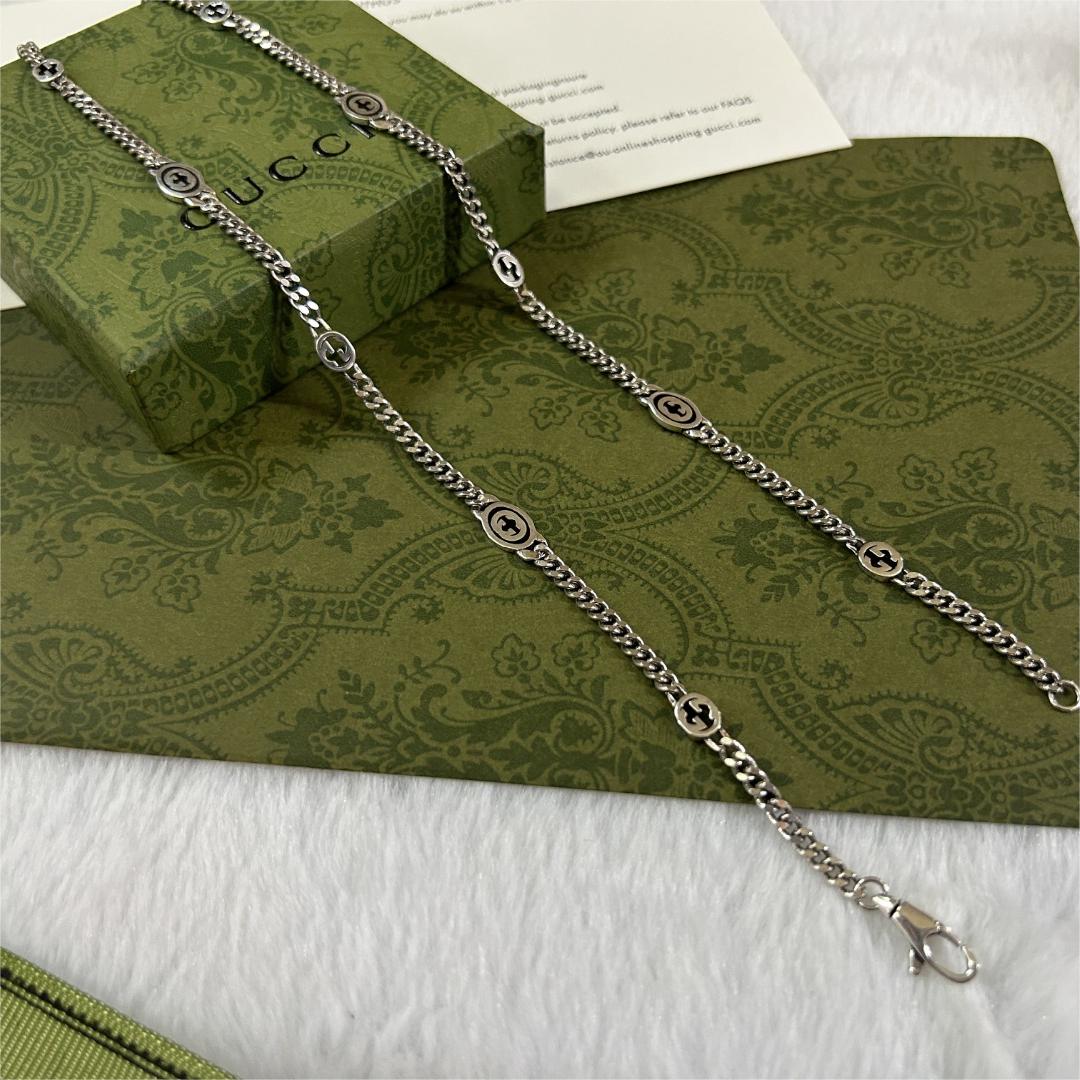 GUCCI-Interdrip rubber necklace