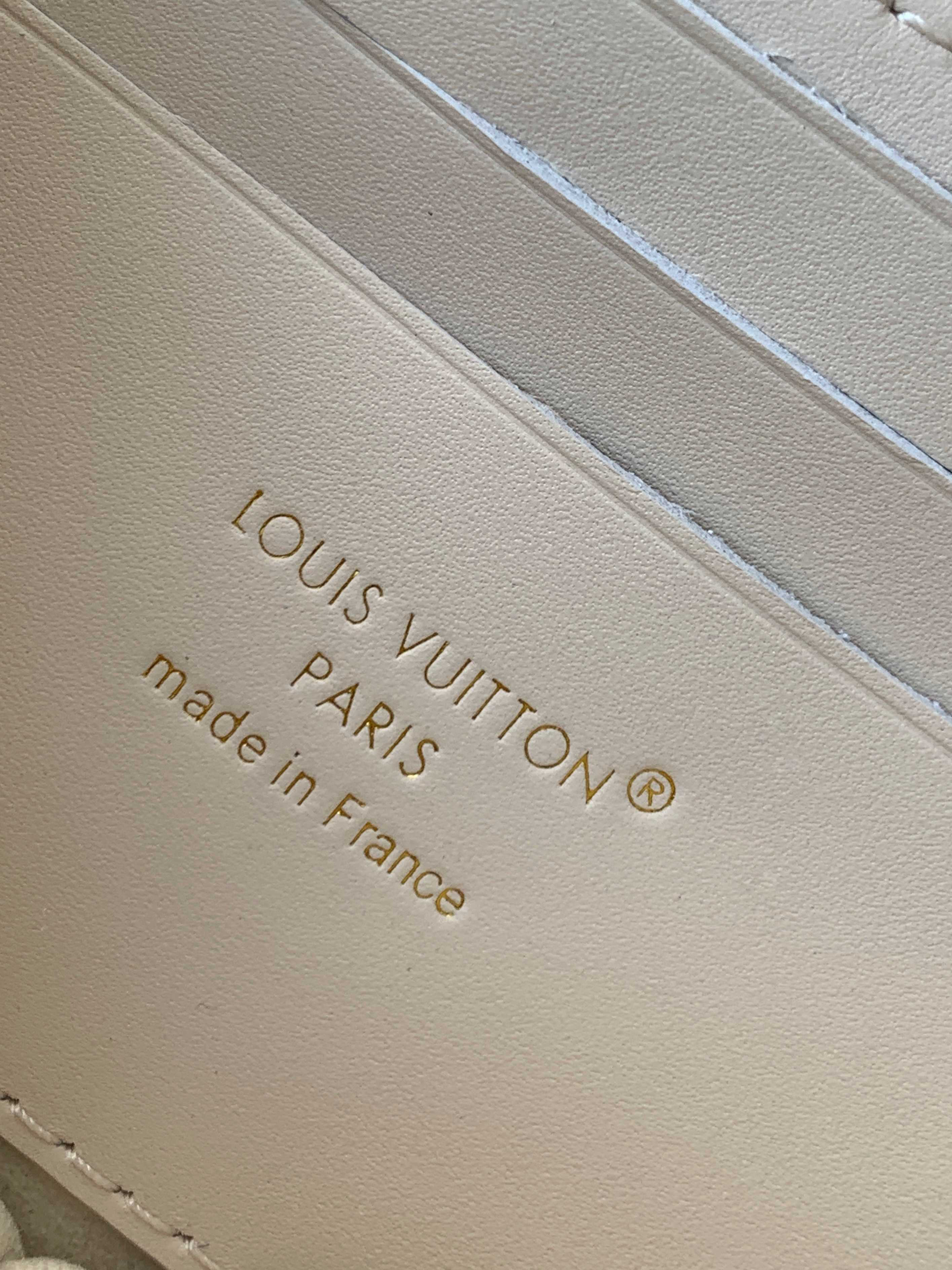 LOUIS VUITTON - LV Nano Madeleine Single Shoulder Handle Mini Bag White