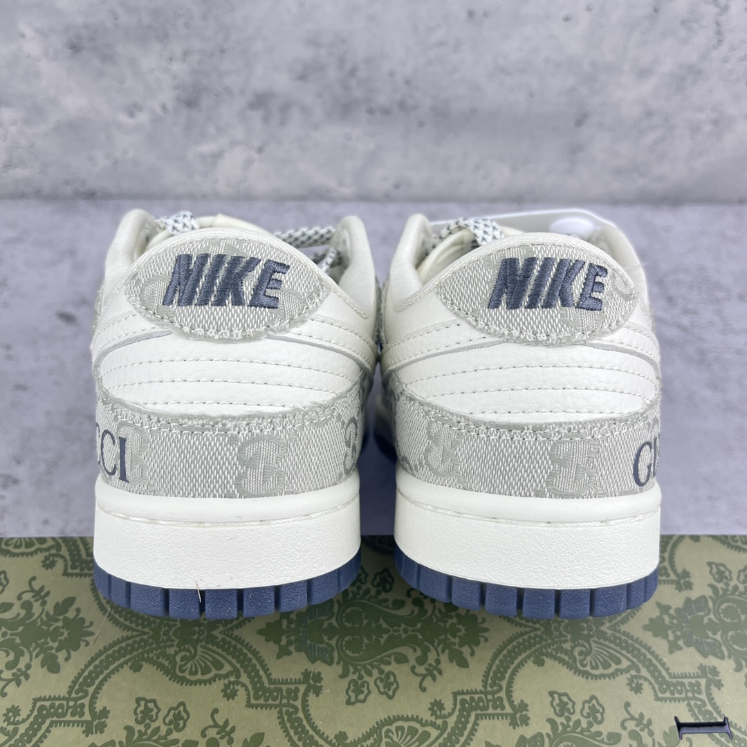 GUCCI-nk sb dunk low supreme