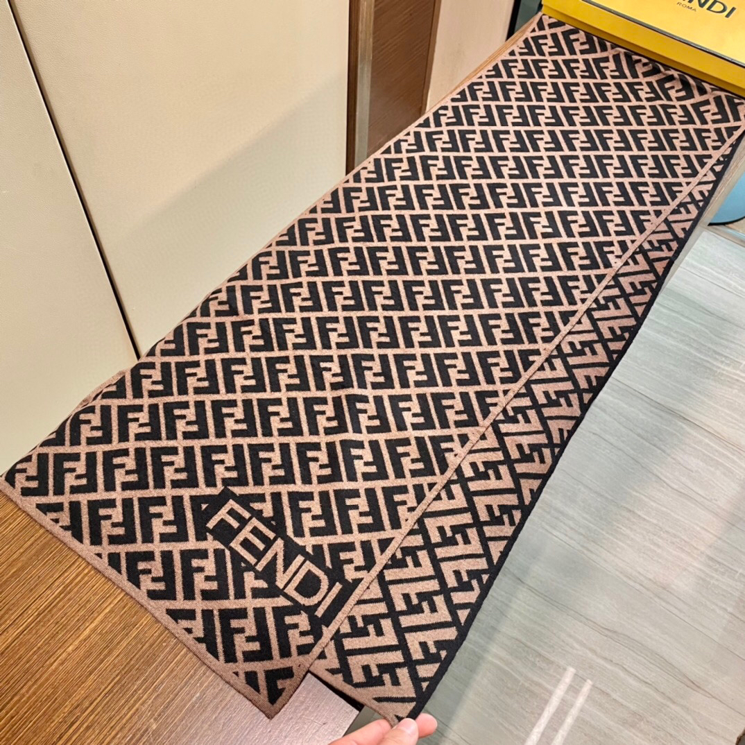 Fendi-Cashmere Scarf