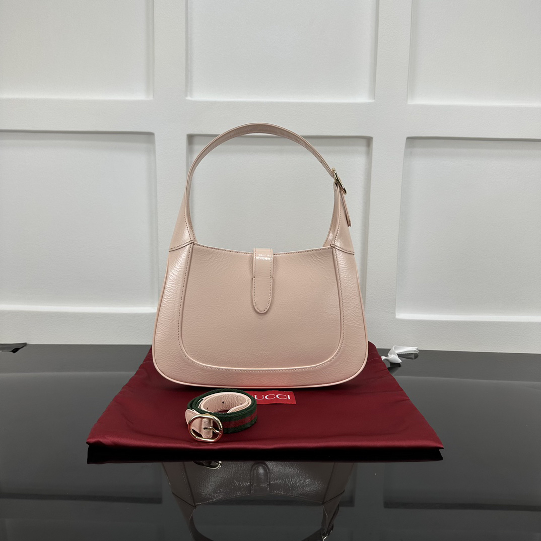 Gucci-Jackie series small shoulder backpack in light pink patent leather