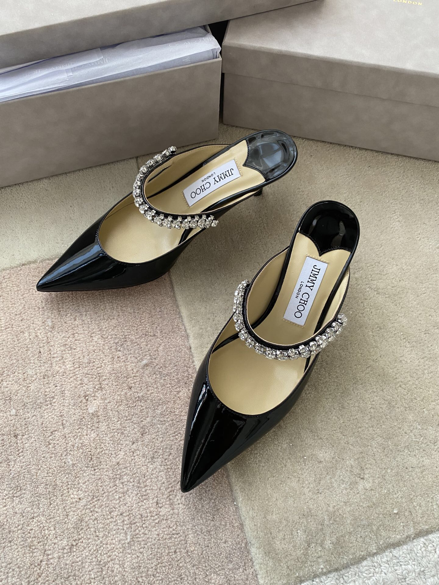 Jimmy Choo - Bing Pointed Toe Slip-On Slippers (6.5cm) for Women (Black)