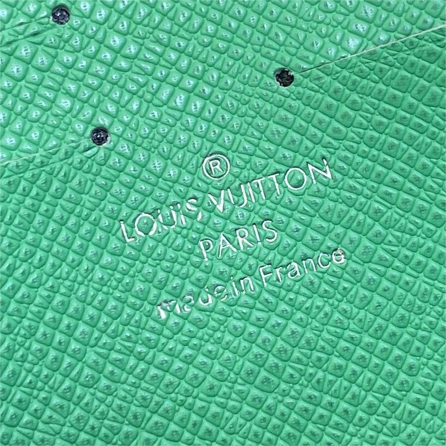 LV-Pochette Voyage Medium Handbag