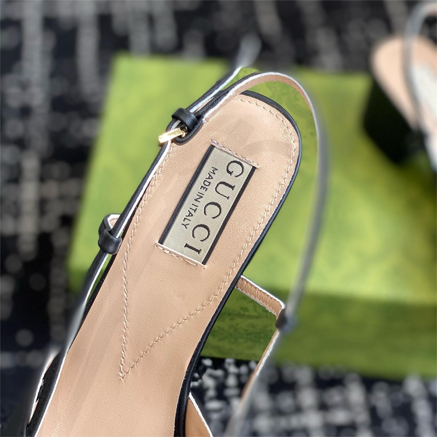 Gucci-New Horseneck Buckle back empty sandals