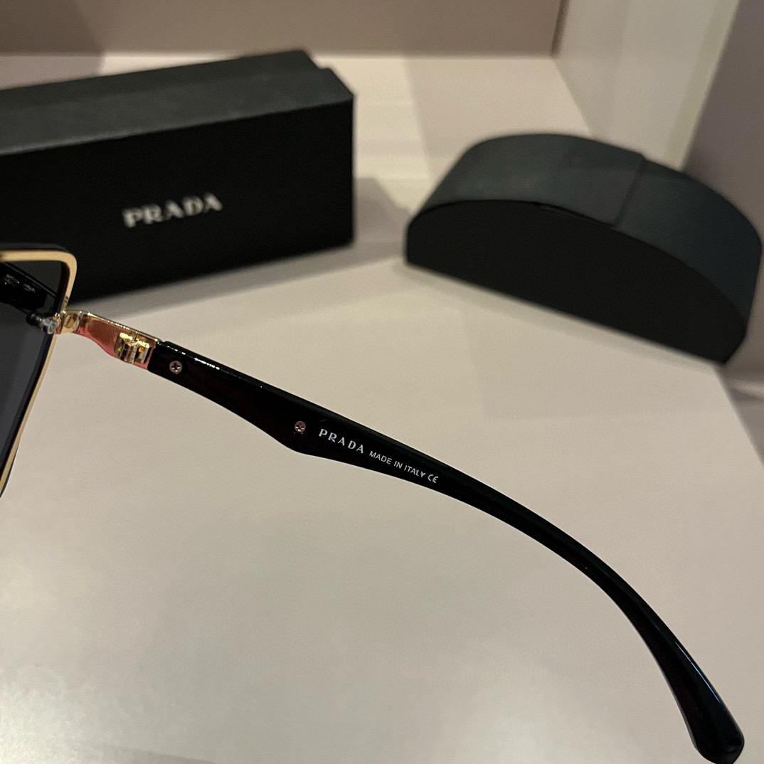 Prada-Versatile Men's Large Box Sunglasses