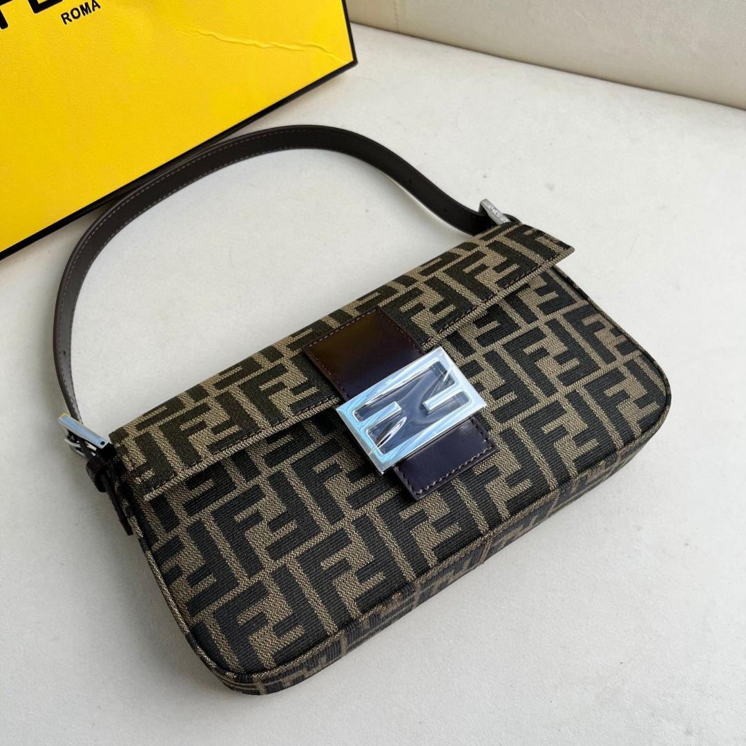 FENDI- Baguette Shoulder Carrying Crossbody Bag