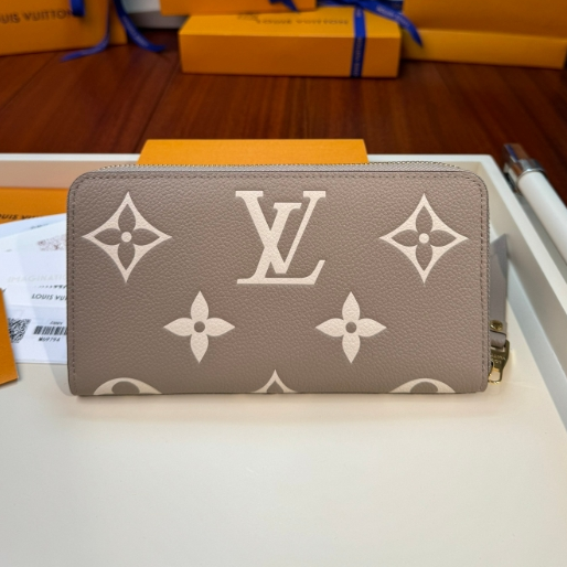 LV-Two Tone Fingerprint Cowhide Leather Wallet