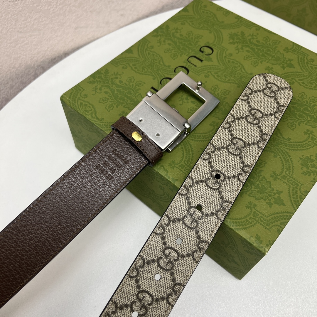 Gucci- Leather belt