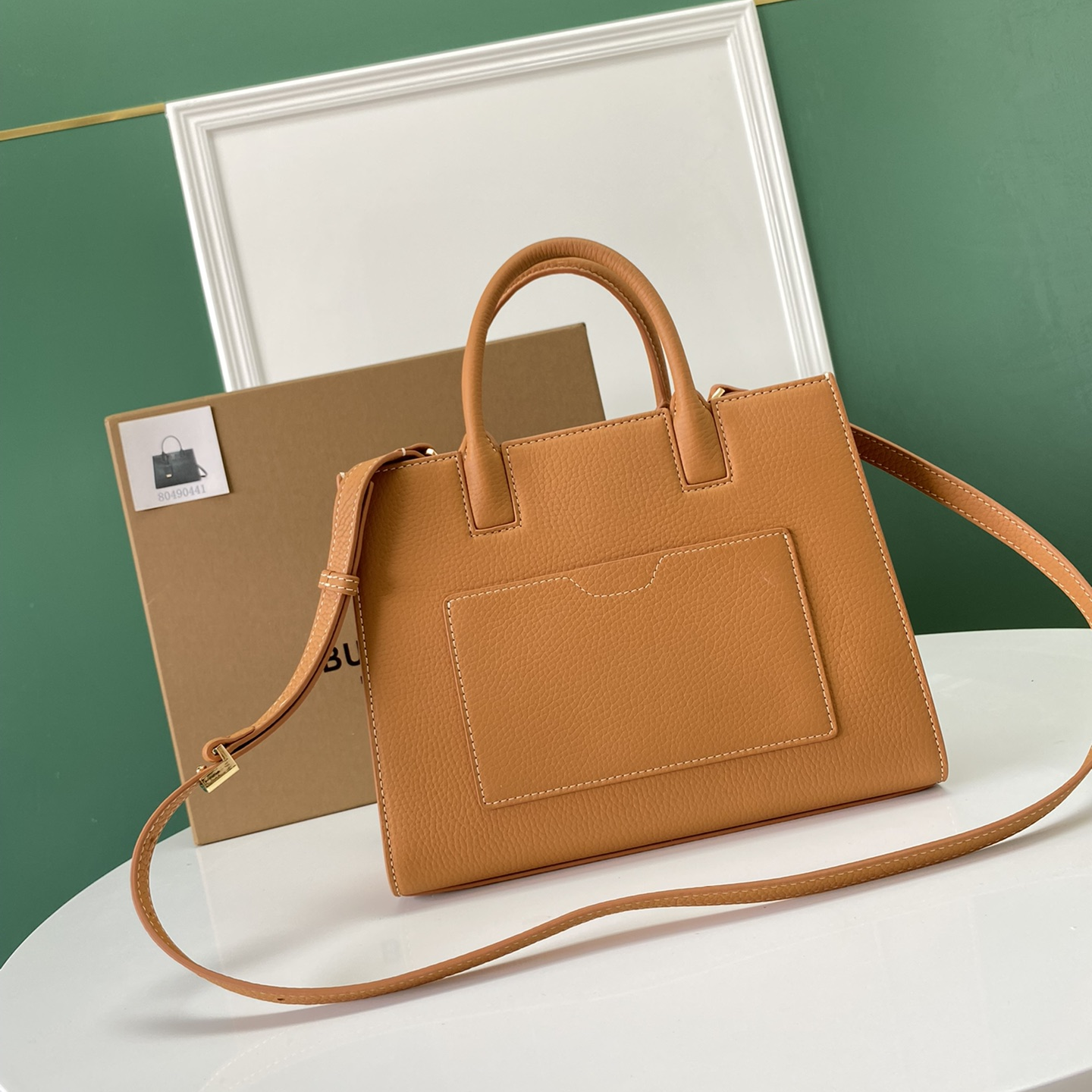 Burberry-Italian tanned grain leather tote bag