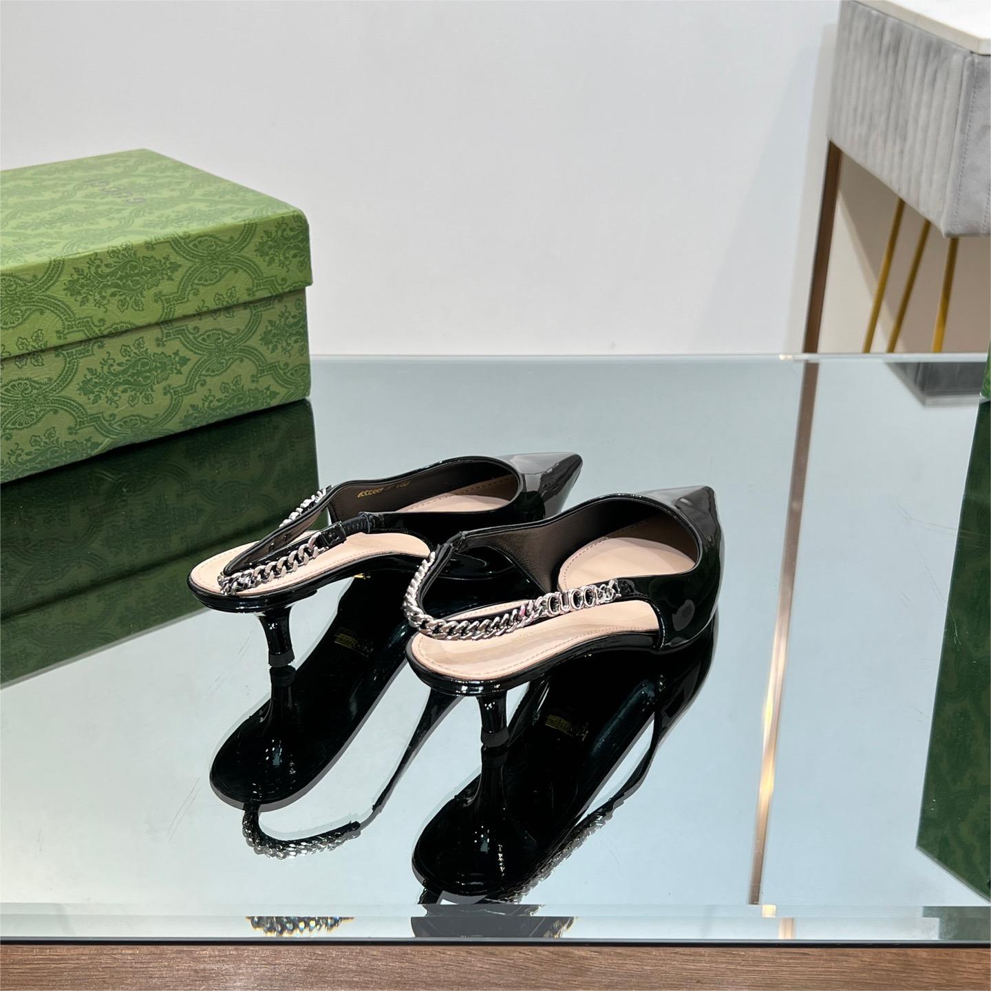 GUCCI-New Letter Buckle Chain high-heeled Sandals in Black