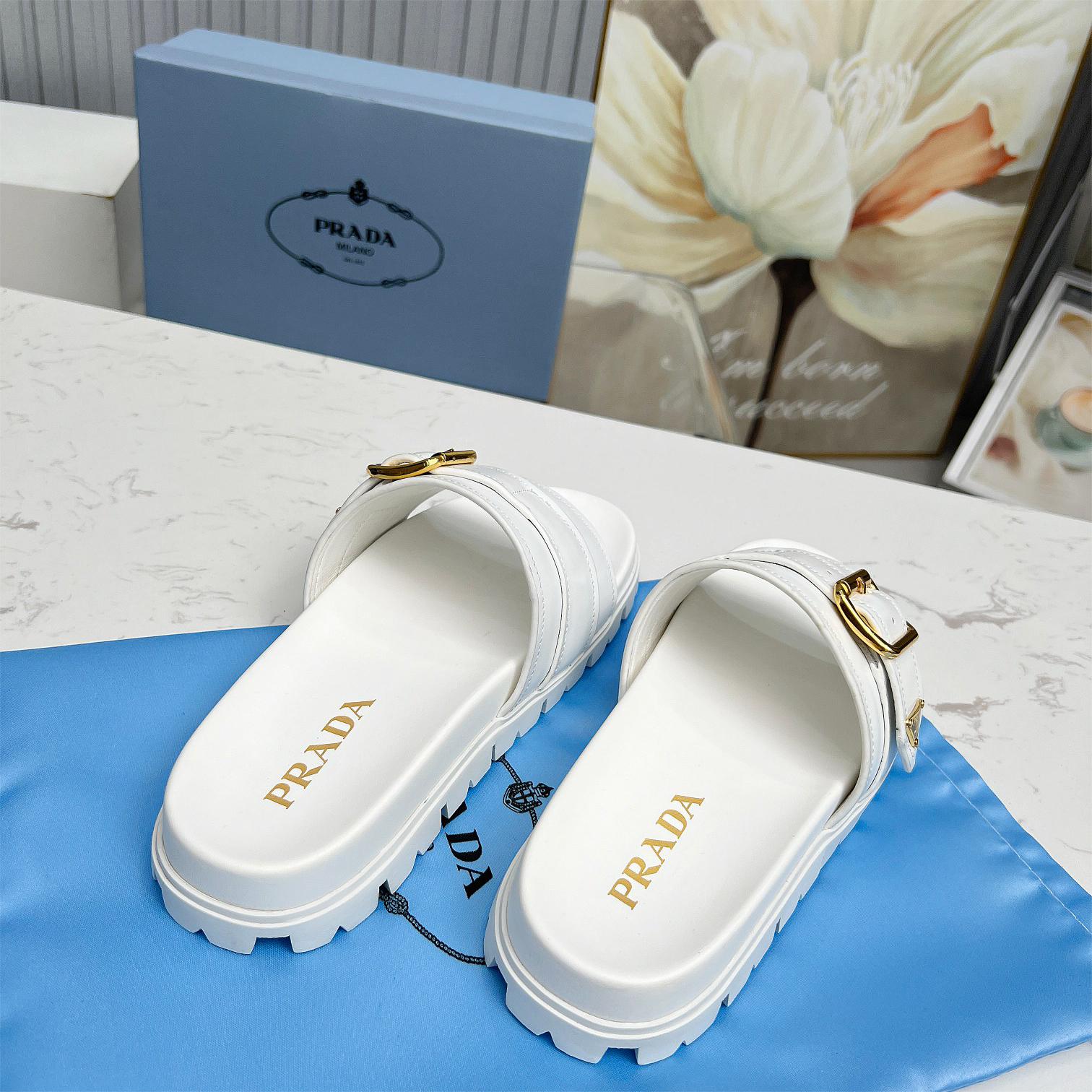 Prada-Full range of beach shoes