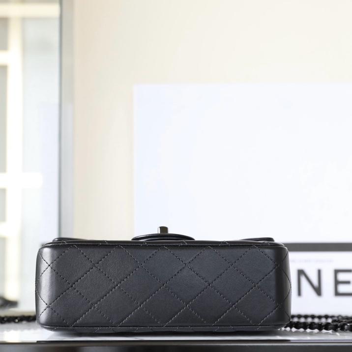 Chanel-Handle All 𝖡𝗅𝖺𝖼𝗄 CF Mini Handbag