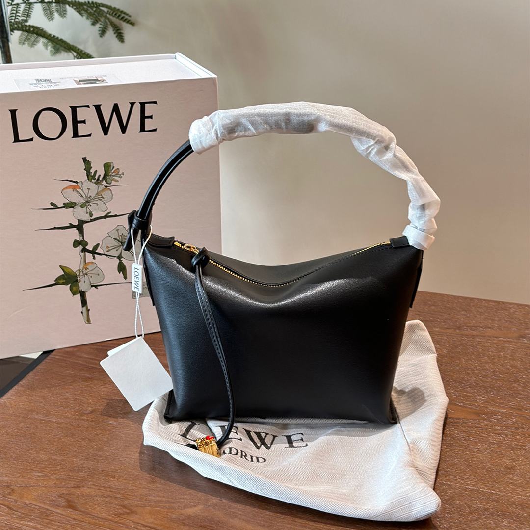 LOEWE-cubi