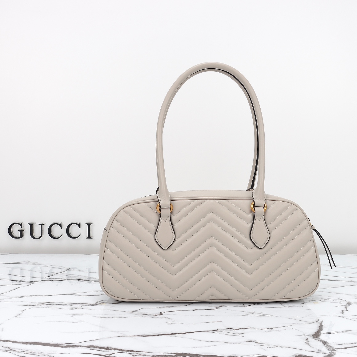 GUCCI-GG Marmont Series Medium Handbag