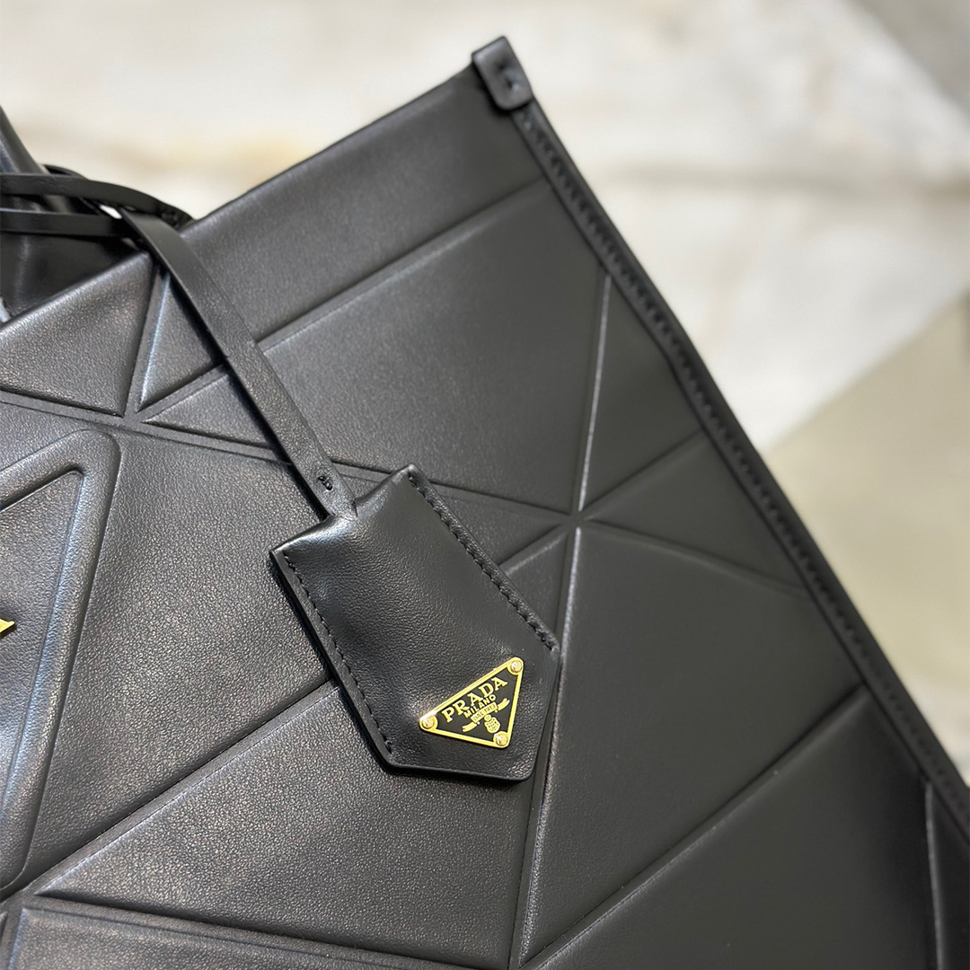 PRADA-Triangle Lattice Tote Bag (Large)