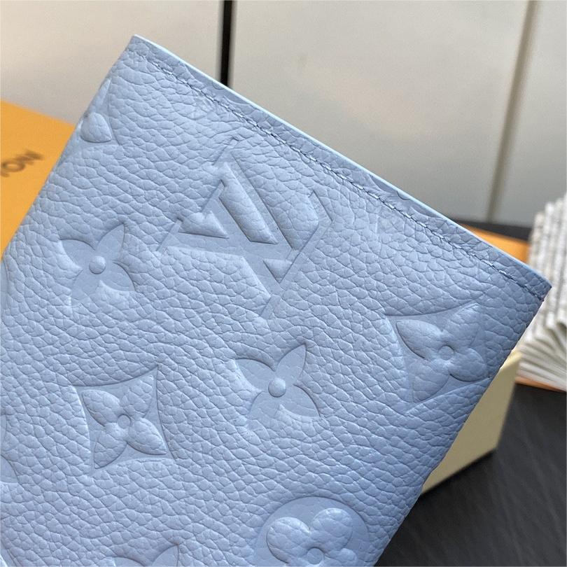 LV-Victoria wallet