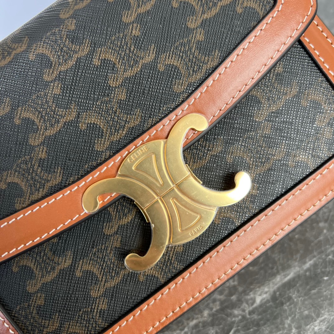 Celine-teen triomphe