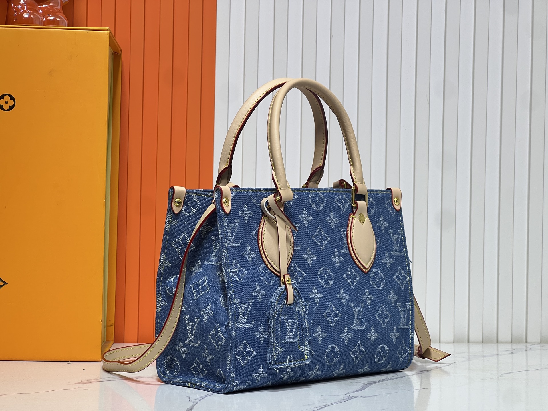 LOUIS VUITTON - LV ONTHEGO PM Blue denim Shoulder Crossbody Handbag blue