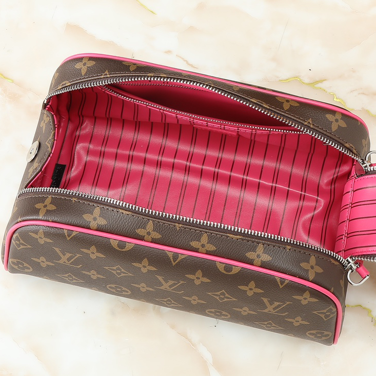 LV- Dopp Kit Zipper Bag