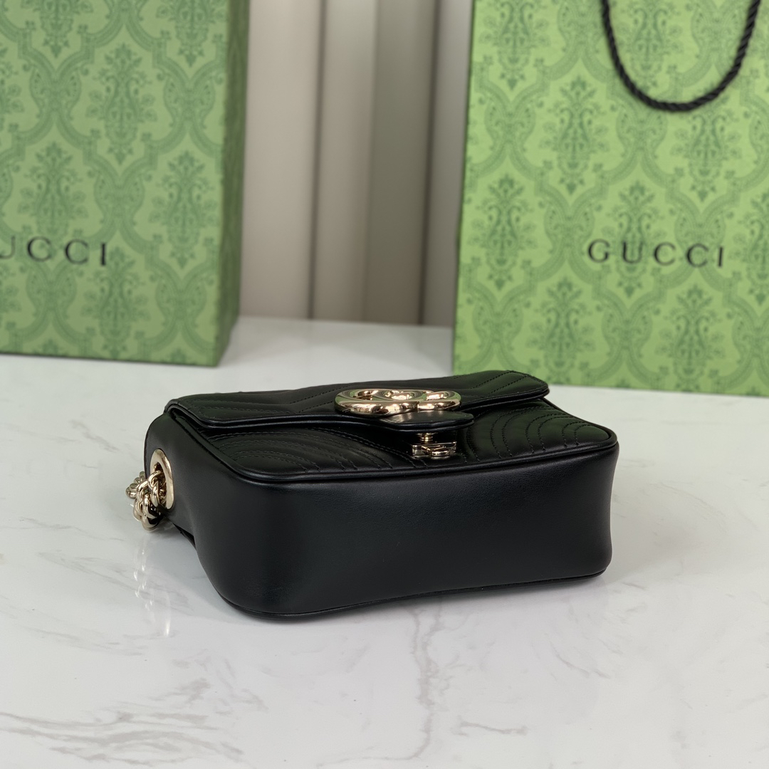 GUCCI-Marmont series black mini handbag