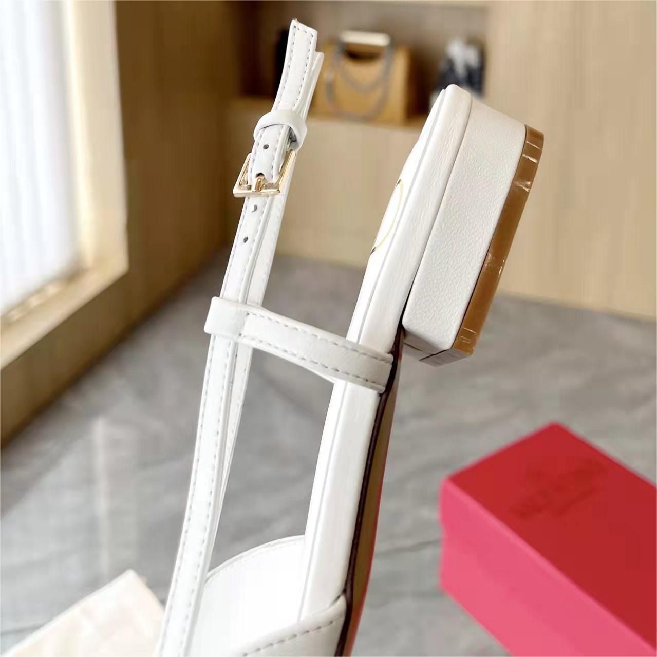 Valentino-Vlogo series shoes