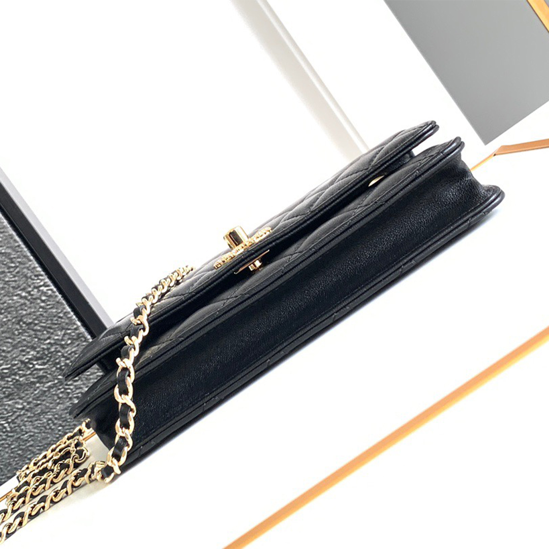 Chanel-Sheepskin Pouch