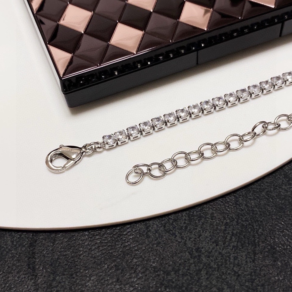 YSL - Diamond Necklace