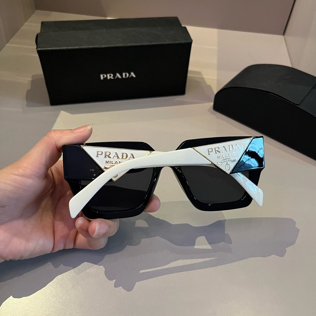 Prada-unisex generous framed sunglasses