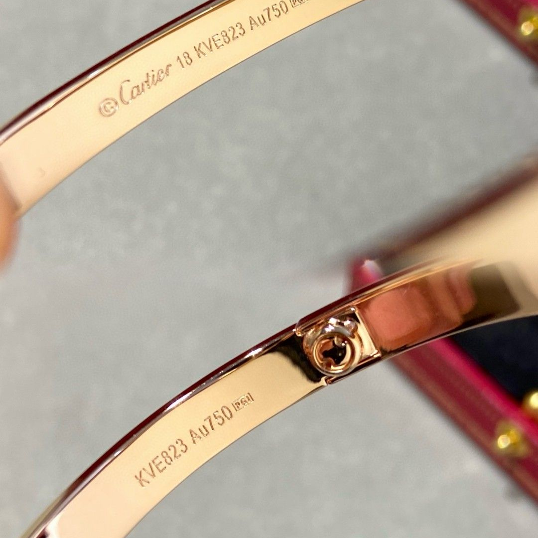 Cartier-Classic Love Bracelet