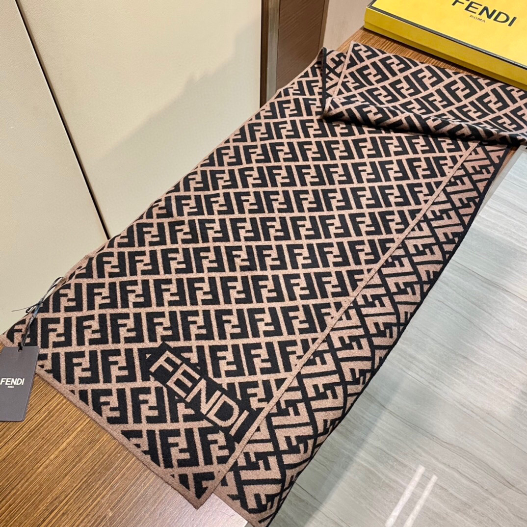 Fendi-Cashmere Scarf