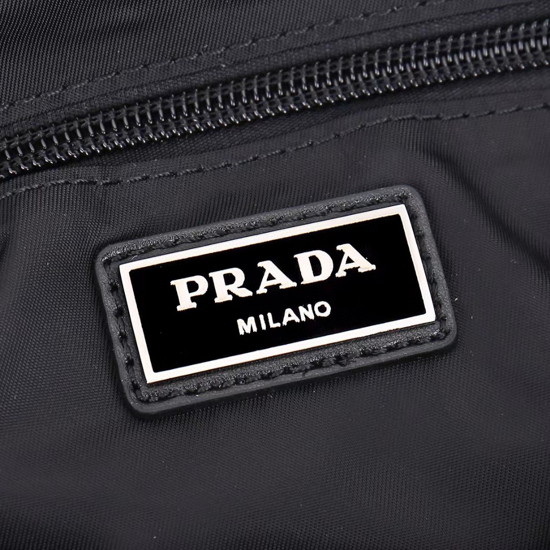 Prada-Geometric lines and re lon shoulder bag