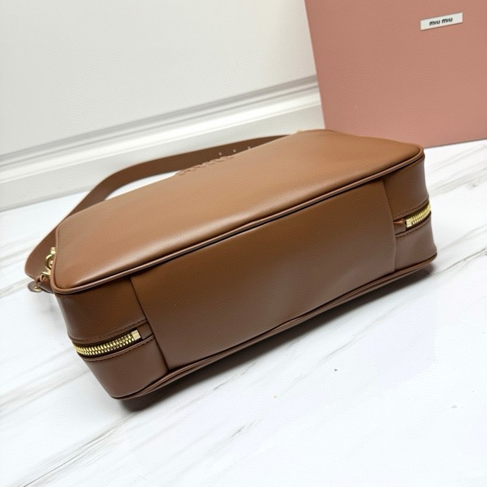 MIU MIU-New autumn and winter briefcase