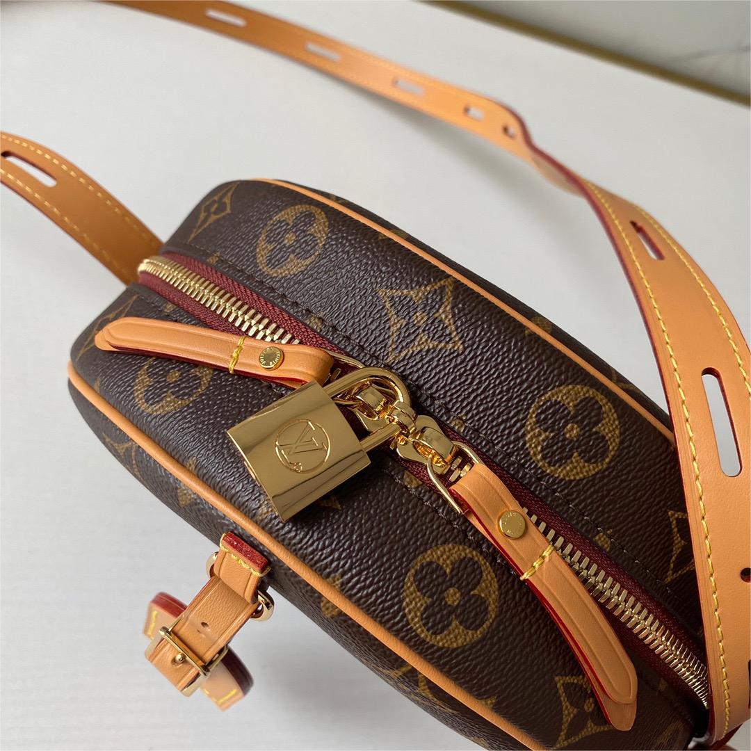 LV-Boite chaau m52294 Monogram