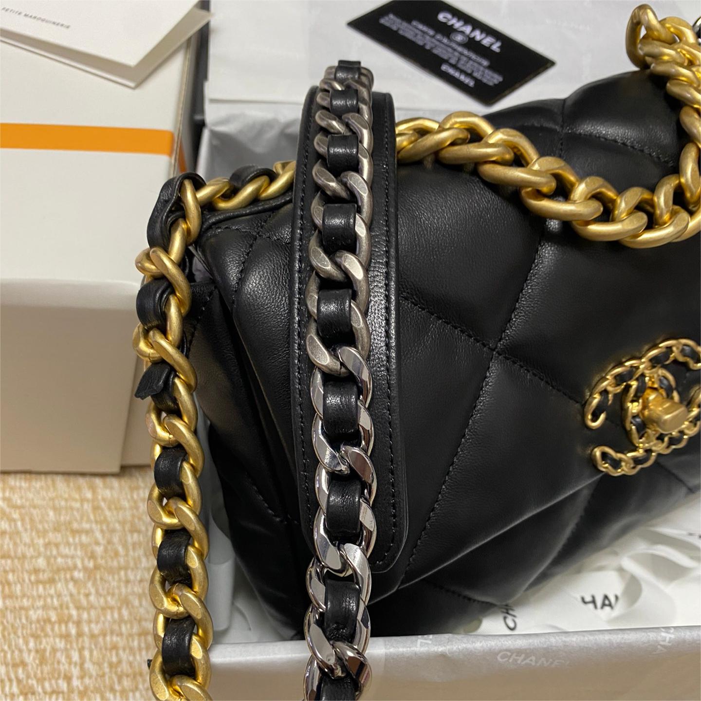 Chanel-19 bag