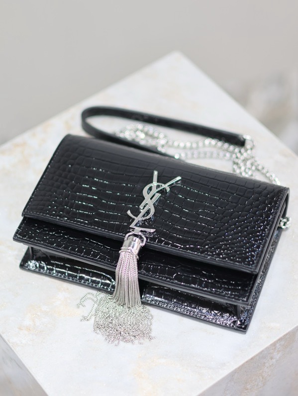 SAINT LAURENT - YSL KATE Silver/Gold Label Logo Crocodile Pattern Leather Shoulder Crossbody Bag Black