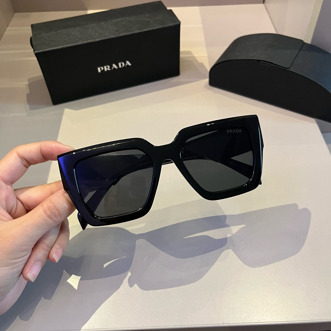 Prada-unisex generous framed sunglasses