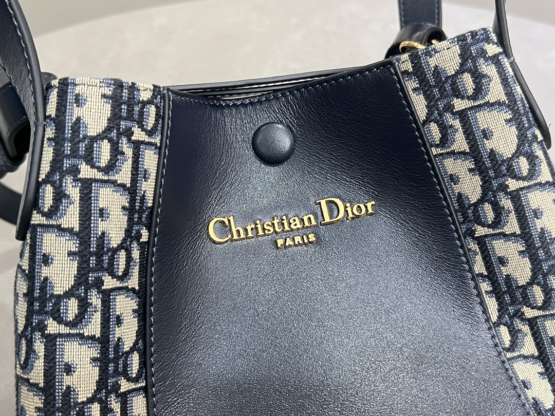 DIOR - Signature Bucket Cowhide Leather Bucket Shoulder Crossbody Hand Bag Small Black