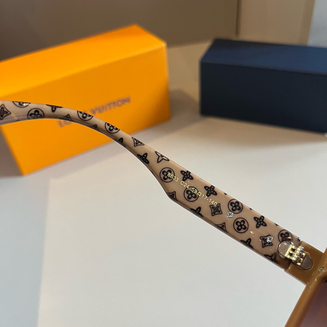 LV-Sunglasses Unisex Large Frame Sunglasses