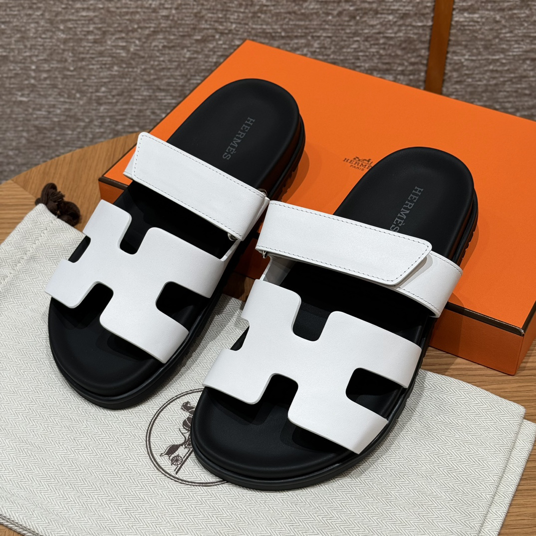 Hermes-chypre sandal