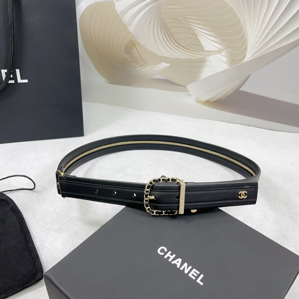 Chanel - Cowhide Zipper Belt