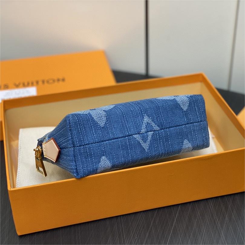 LV-Pochette Cosmétique Makeup Bag