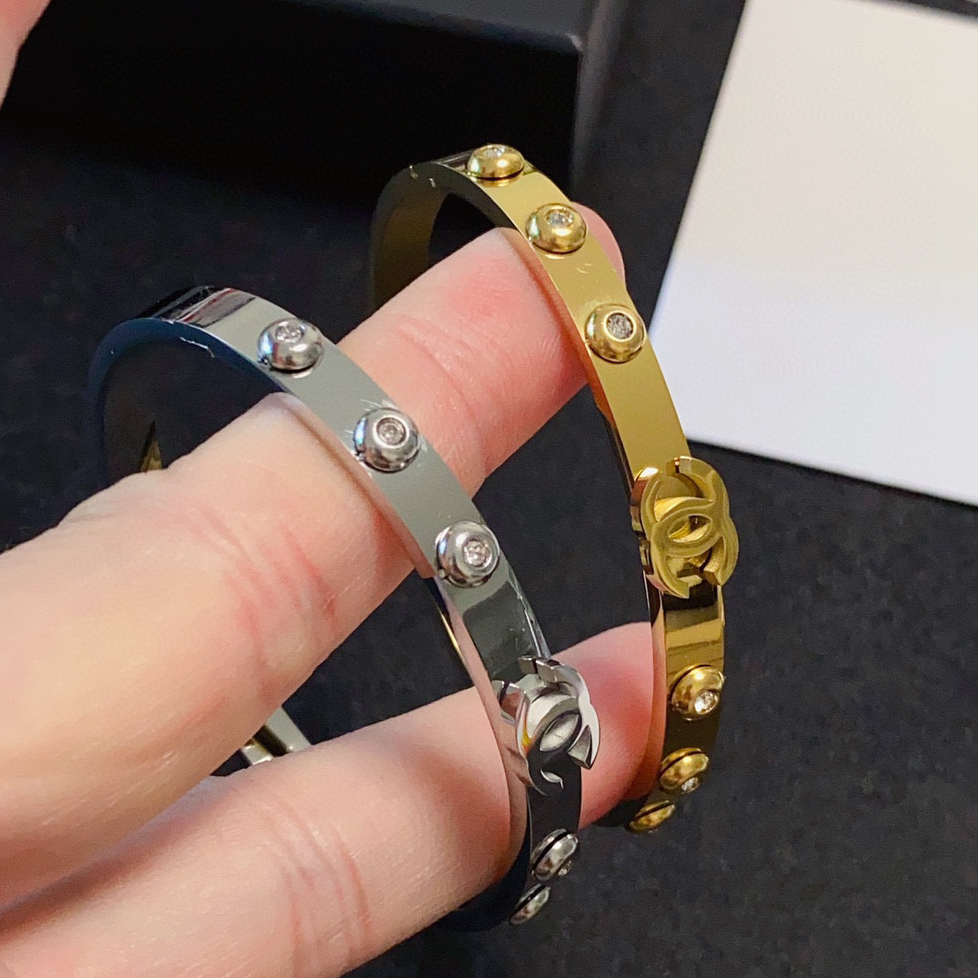 Chanel - Six Sparkling Diamond Bracelets