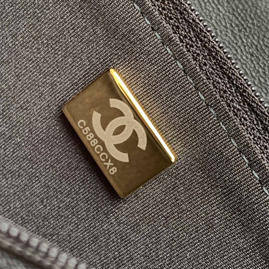 Chanel-Sheepskin Pouch