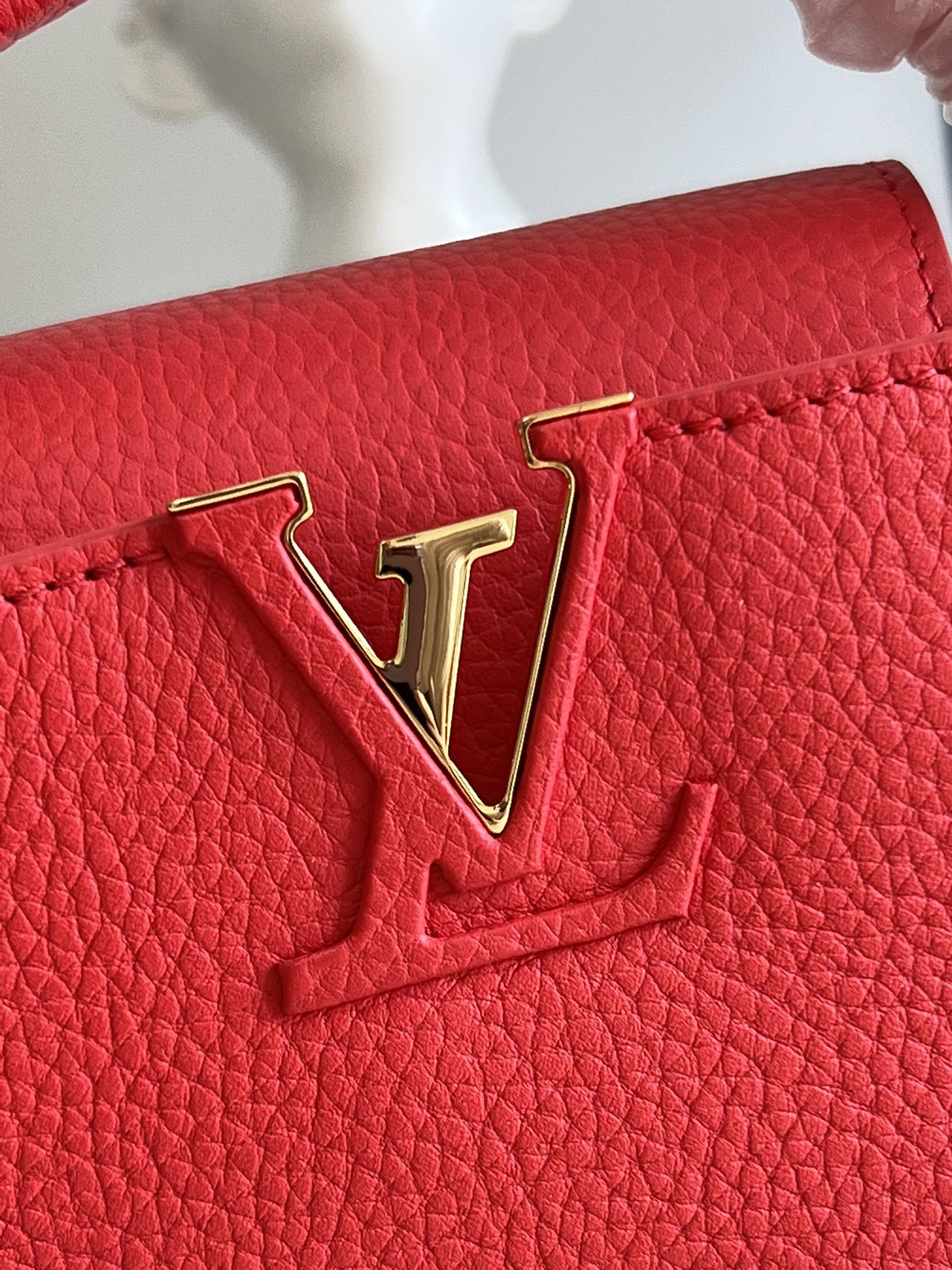 Louis Vuitton - LV Capucines Mini Red Bag